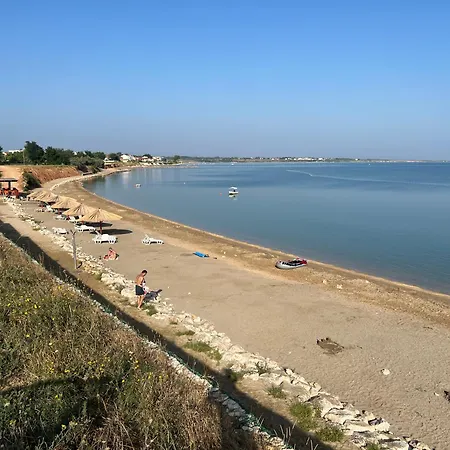 - Kera Apartament