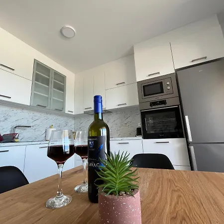 - Kera Apartment