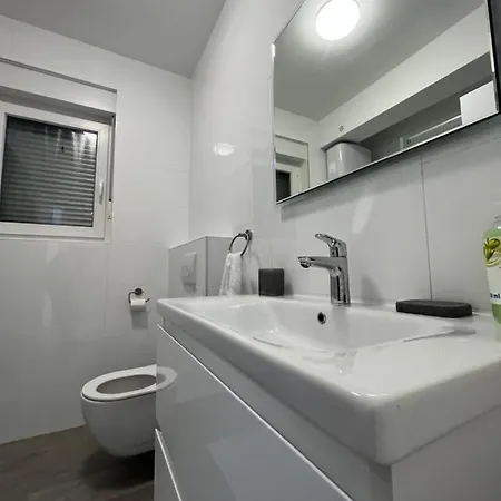- Kera Apartment