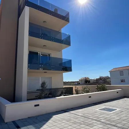 - Kera Apartment