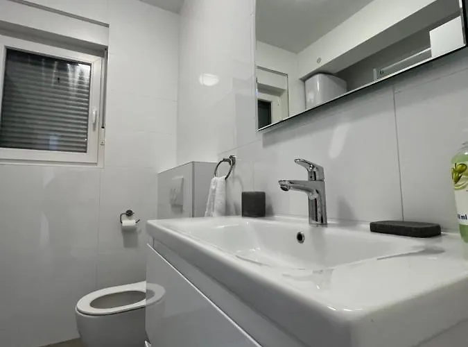 - Kera Apartamento