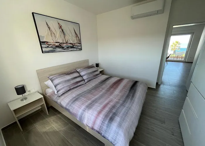 - Kera Apartamento Nin